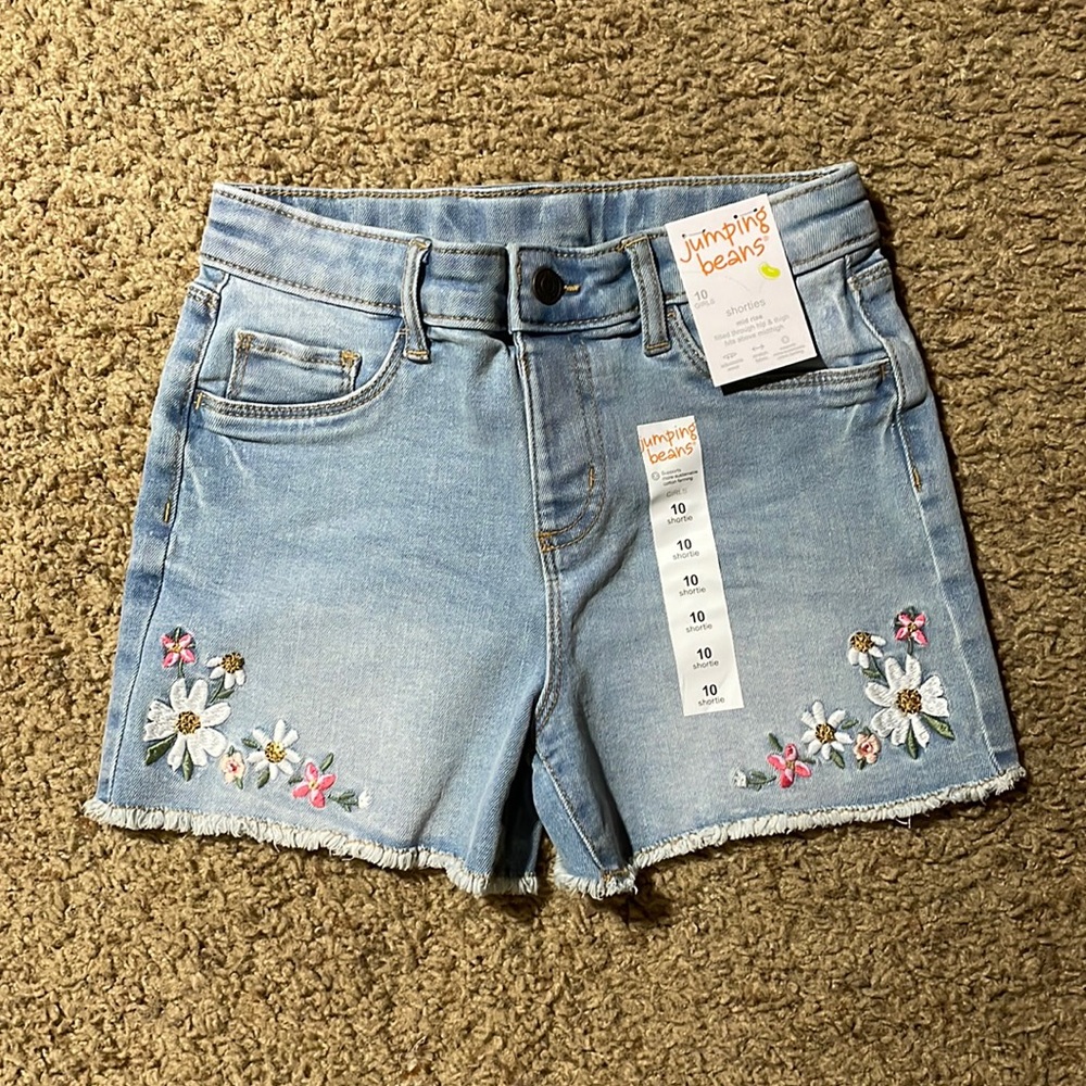 Jumping beans shorts